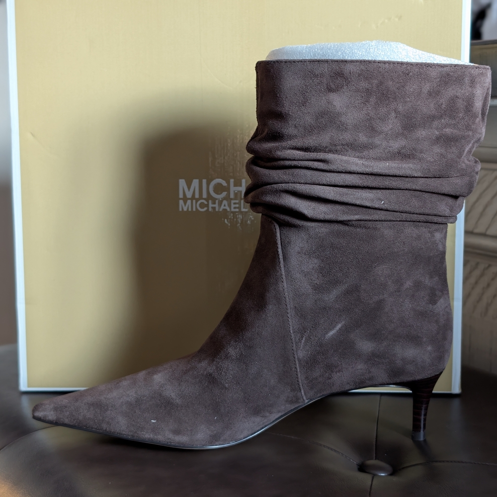 NIB Michael Kors Women's Chocolate Brown Suede Dawn Heeled Booties Size 7